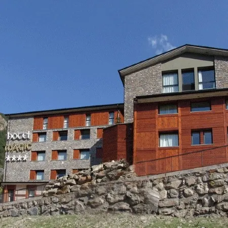 Hotel Roc Meler Отели в г. Канильо