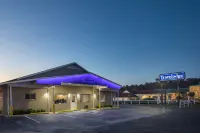 Travelodge by Wyndham Orangeburg Hotels in Orangeburg