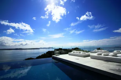 Eagles Nest Hotels in 