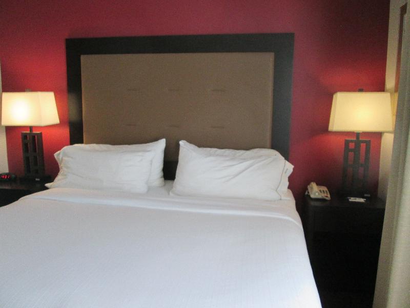 Holiday Inn Express Cloverdale - Greencastle, an Ihg Hotel