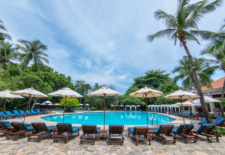 Imperial Pattaya Hotel Over view