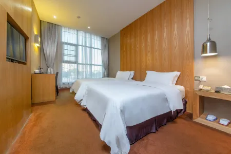 Yayuan Caitian Hotel