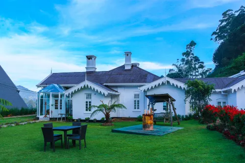 The Clovelly Bungalow