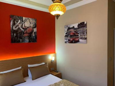 エコノミー ダブルルーム アンティーク ホテルの写真