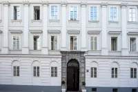 Antiq Palace - Historic Hotels of Europe Hotels near Doprsni kip Antona Bitenca