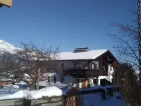 Zirben Appartement Karin Hotels in der Nähe von SPAR Saurer Axams