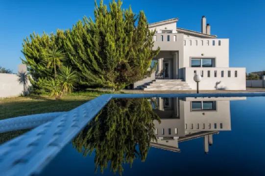 Astarte Villas - Muthee Villa のホテル