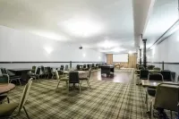 The Ben Mhor Hotel, Bar & Restaurant فنادق في غرانتاون أون سبي