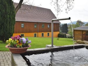 Apartment with Garden in Sebnitz