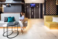 the b akasaka-mitsuke - Tiny houses