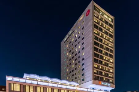 NH Collection München Bavaria Отели рядом с достопримечательностью «Мюнхенский технический университет»