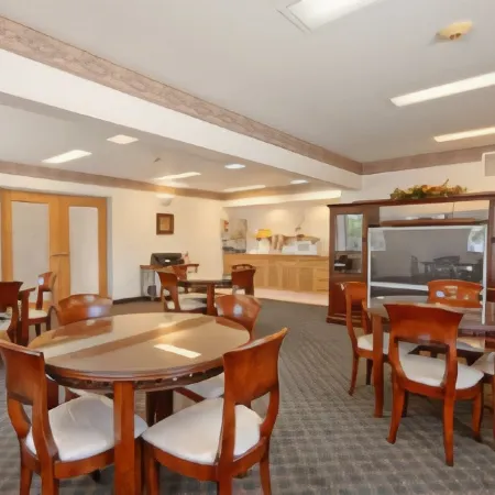 Super 8 by Wyndham Windsor