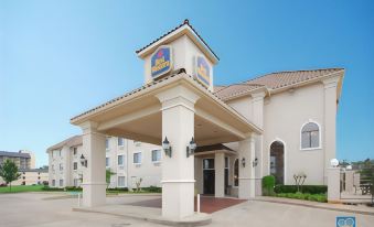 Best Western Plus Southpark Inn  Suites