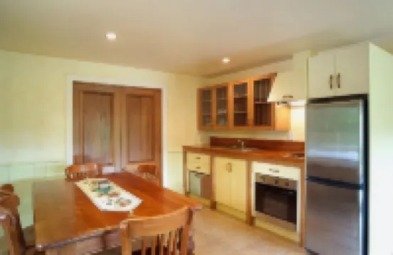 Manata Homestead & Lodge Hotels in Lake Hayes