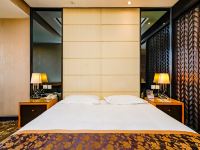 成都川港国际酒店 - 高级大床间