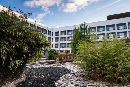 Azoris Royal Garden – Leisure & Conference Hotel