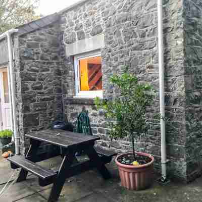 The Pump Hotel Exterior