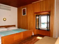 Delfar Hotels near Lošinj