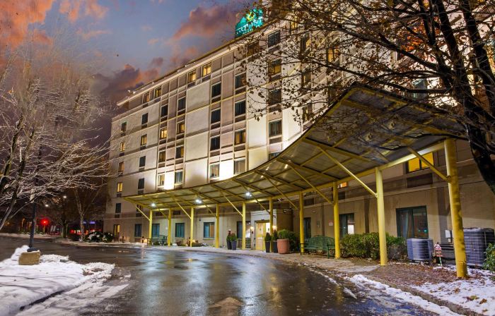 La Quinta by Wyndham Boston Somerville