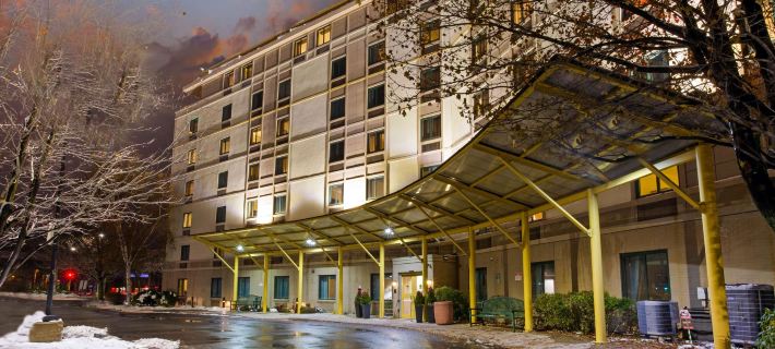 La Quinta by Wyndham Boston Somerville Hotels in Middlesex County