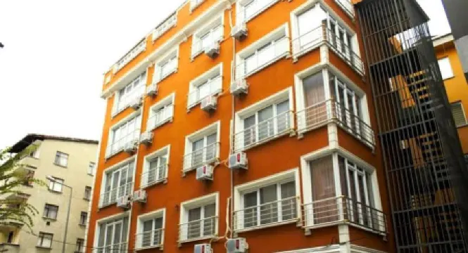 Orange Airport Hotel