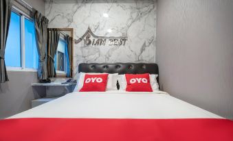 OYO 883 My Name Coffee and Bed