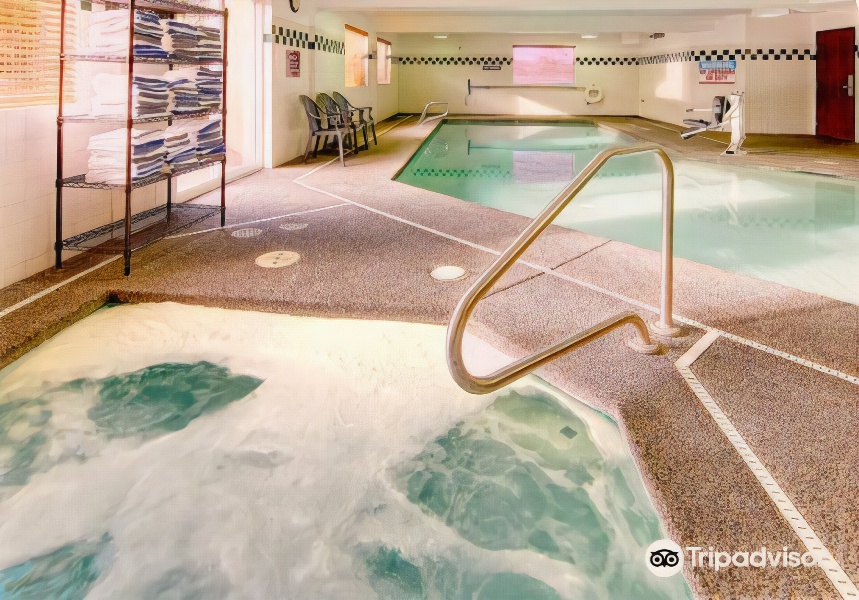 Phoenix Inn Suites - Lake Oswego