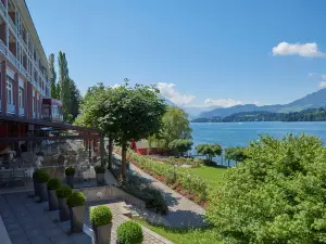 HERMITAGE Lake Lucerne - Beach Club & Lifestyle Hotel