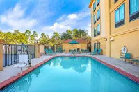 La Quinta Inn & Suites by Wyndham PCB Pier Park Area - gimnasio
