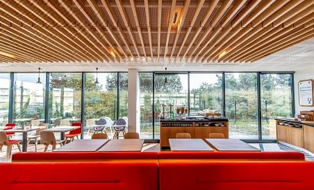 Holiday Inn Express Bordeaux - Lormont - Housity