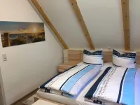 Kleine Möwe Hotels in Zirkow