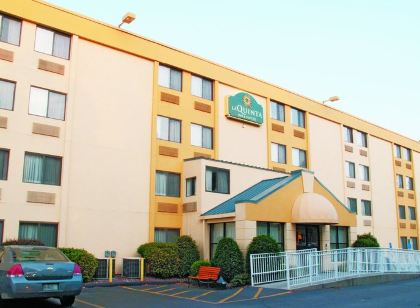 La Quinta Inn & Suites by Wyndham Portland