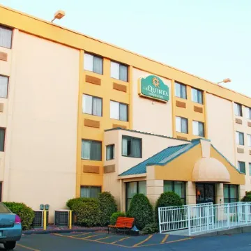 La Quinta Inn & Suites by Wyndham Portland