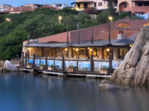 Cervo Hotel, Costa Smeralda Resort Hotels in Arzachena