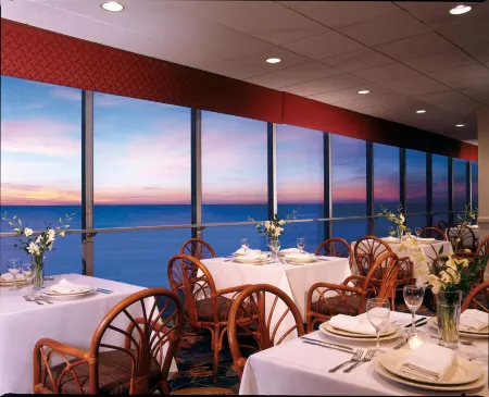 Cirque St Armands Beachside