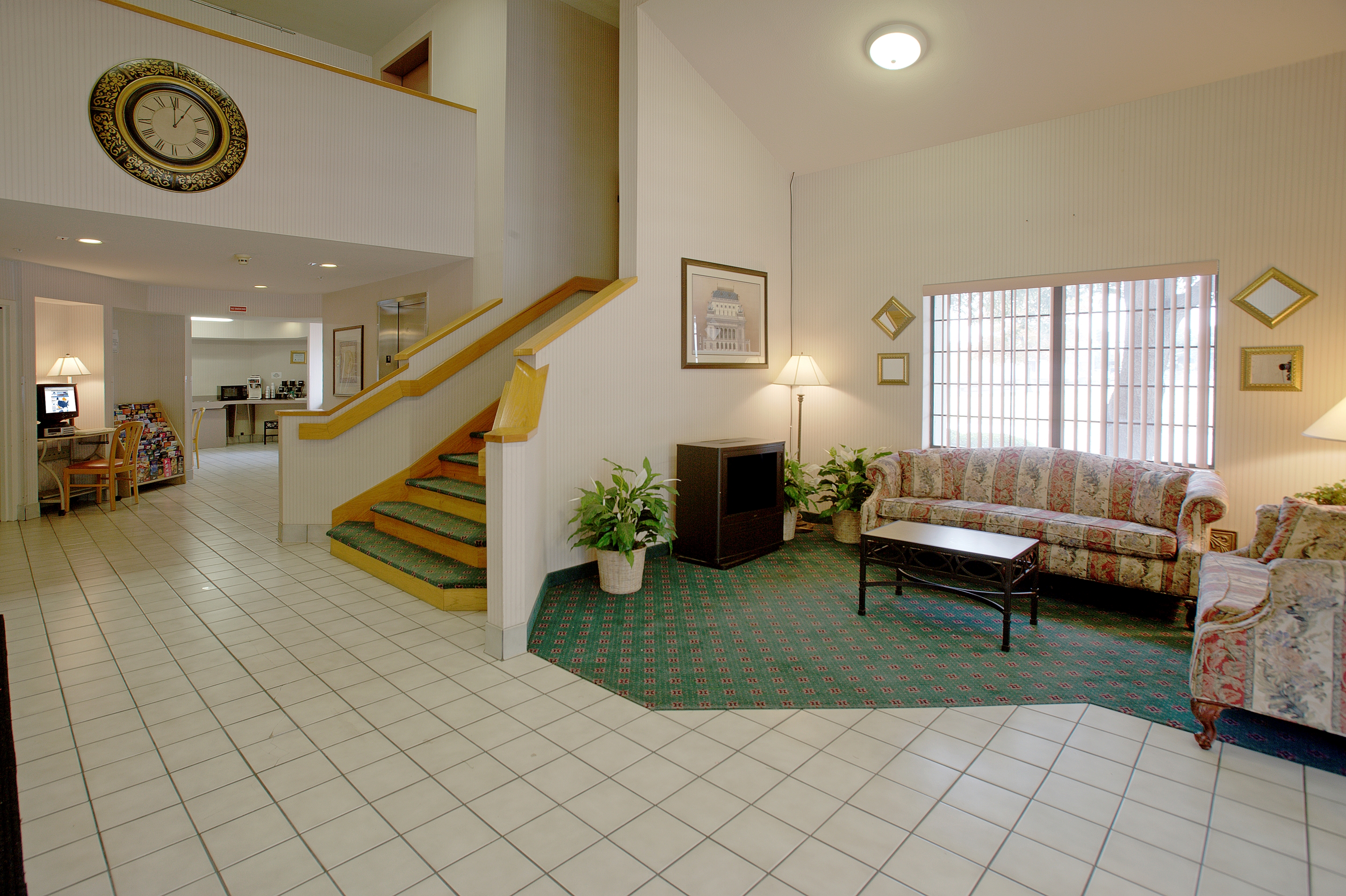 Americas Best Value Inn Addison Dallas