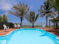 Hedland Hotel - Beach