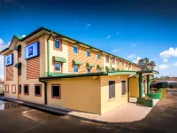 ibis budget Casula Liverpool Hotels near Liverpool Regional Museum and Family History Centre