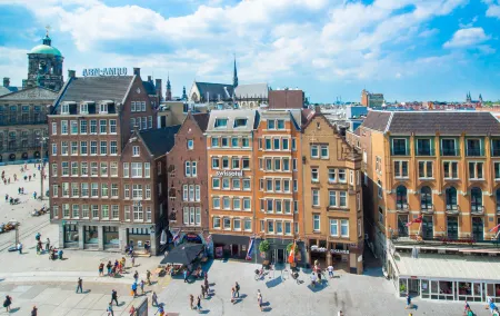 Swissôtel Amsterdam Отели рядом с достопримечательностью «Dopey's Elixir»