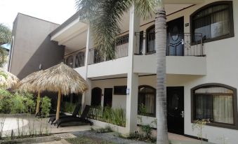 Hotel Colono Beach - Housity