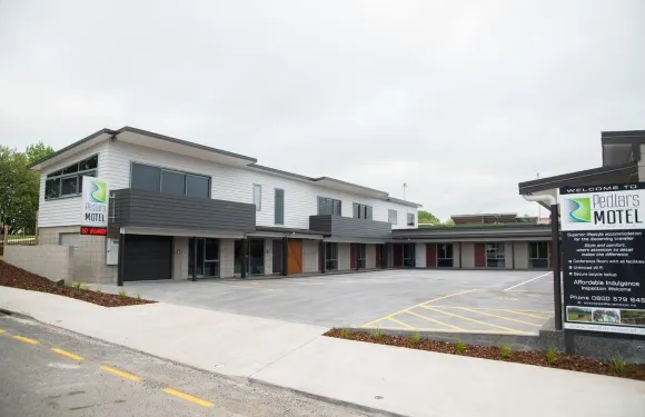 佩德拉斯汽車旅館