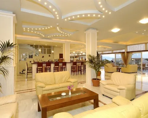 Selini Suites & Waterpark Hotels in Kolymvari