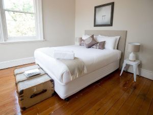 Montacute Boutique Bunkhouse