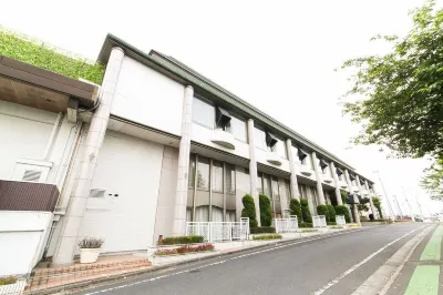 HOTEL CRYSTAL PALACE Các khách sạn gần Công viên Hitachi