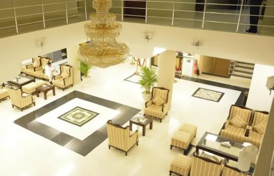 諾比拉機場酒店