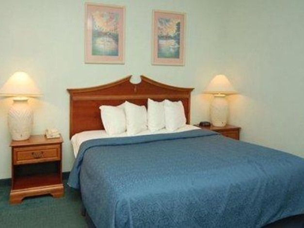 Cocoa Beach Suites Hotel