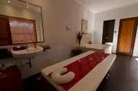 Bluewater Maribago Beach Resort - spa