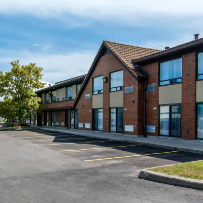 舒適酒店 鄰近Muskoka Heritage Place的酒店