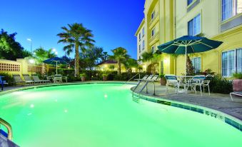 La Quinta Inn & Suites by Wyndham Houston West Park 10