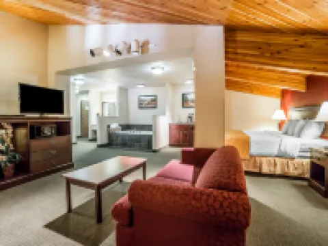 コンフォート イン & スイーツ ニア ユニバーシティ オブ ワイオミング ララミーのホテル